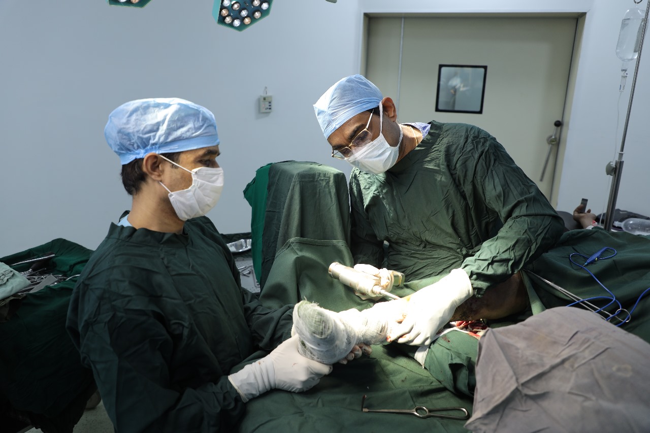Surgical procedure at RK Hospital